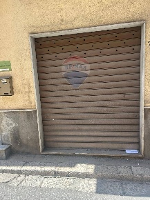 Foto Locale commerciale in via Roma, Partinico di 32 m² con 2 locali