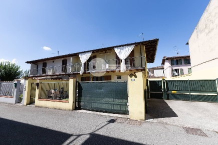 Foto Villa a schiera in Via Vicolo oratorio, Cigole di 134 m² con 4 locali
