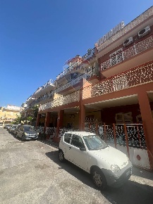 Foto Appartamento in Via Emanuele Viola, Palermo Cruillas di 77 m²