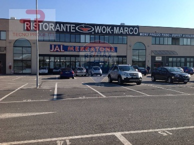 Foto Locale commerciale a Due Carrare Località Produttiva di 3600 m²