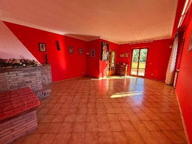 Foto Casa indipendente in VIA DELLA DORA, Mombaroccio di 438 m² in vendita