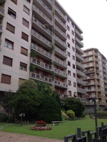 Foto Appartamento a Torino Nizza Millefonti di 169 m² con 6 locali