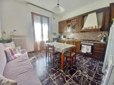 Foto Appartamento a Castelfiorentino Centro di 93 m² con 4 locali