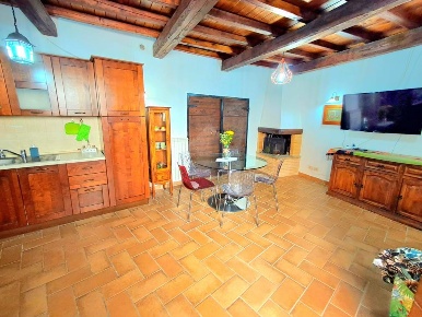 Foto Casa indipendente in via delle cartiere, Ronciglione di 59 m²