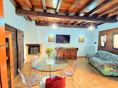 Foto Casa indipendente in via delle cartiere, Ronciglione di 59 m²