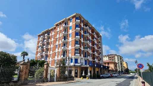 Foto Appartamento in Via Mazzini 4, Cossato Centro di 100 m² con 4 locali