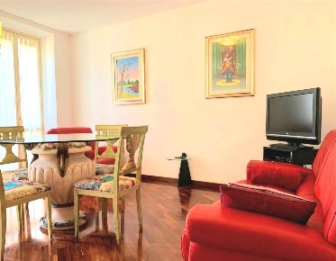 Foto Appartamento a Terni Centro Storico di 99 m² con 4 locali in vendita