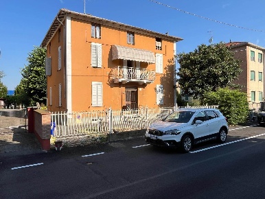Foto Casa indipendente a Parma Pablo - Prati Bocchi di 370 m² con 10 locali