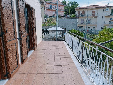 Foto Appartamento in Via Altimari 6, Salerno Carmine Alto di 90 m²