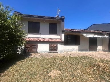 Foto Villa unifamiliare a Vigevano Morsella di 110 m² con 4 locali
