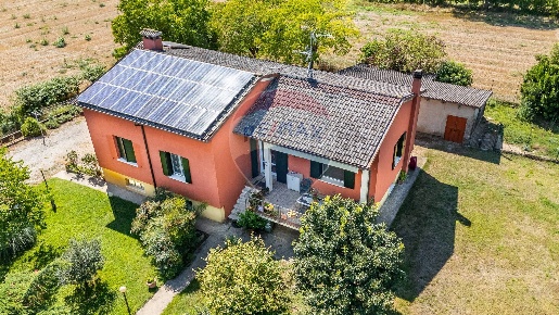 Foto Casa indipendente in Strada S. Giovanni, Marcaria di 270 m² in vendita