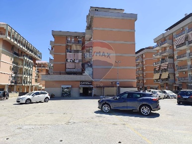 Foto Attività commerciale in via Menfi, Siracusa Scala Greca - Neapolis