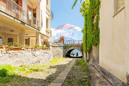Foto Appartamento in Via Francesco Baracca, Riposto Centro di 50 m²