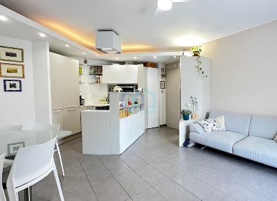 Foto Appartamento in Via Privata Vistamare 6, Savona Villetta, Valloria