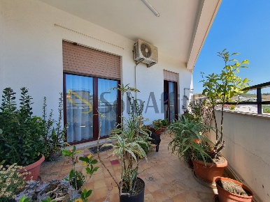 Foto Appartamento a Catanzaro Catanzaro Lido di 105 m² con 3 locali