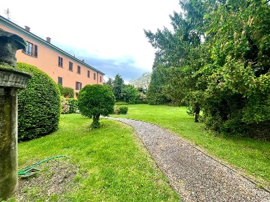 Foto Appartamento in Via Pavia, Induno Olona di 85 m² con 3 locali