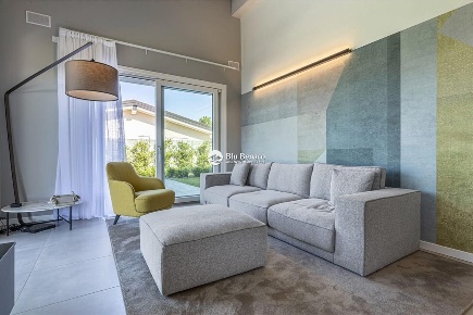 Foto Casa indipendente in Via San Francesco D'Assisi, Manerba del Garda