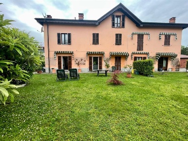 Foto Appartamento in Via Pavia, Induno Olona di 85 m² con 3 locali