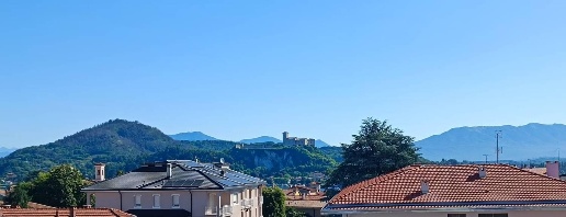 Foto Attico a Arona Centro di 126 m² con 4 locali in vendita