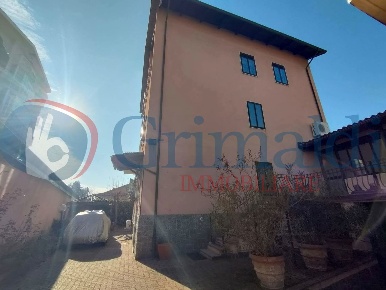Foto Appartamento in Via MONTE CENGIO 7, Torino di 120 m² con 4 locali