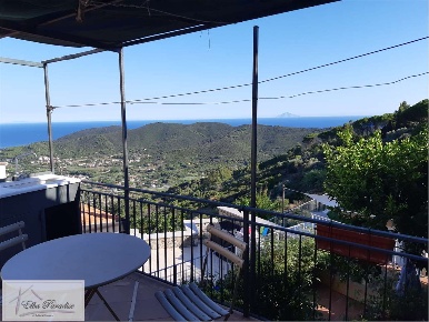 Foto Appartamento a Campo nell'Elba di 80 m² con 4 locali in vendita
