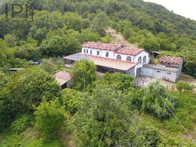 Foto Villa singola in salita ciapasqua, Cairo Montenotte di 200 m²