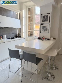 Foto Appartamento a Cairo Montenotte di 240 m² con 8 locali in vendita