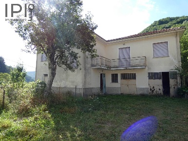 Foto Casa indipendente in località isoletta, Murialdo di 110 m² in vendita
