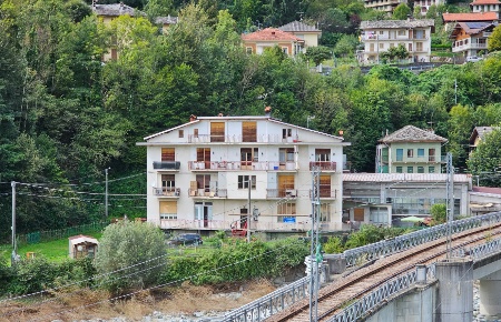 Foto Appartamento a Mezzenile Centro di 110 m² con 4 locali in vendita