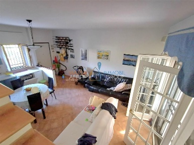 Foto Villa a schiera in Via Fenice 70, Massa Marina di Massa Centro