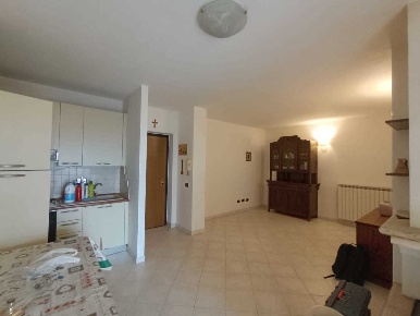 Foto Appartamento in Via Rimembranze, Amelia Centro di 78 m² con 4 locali