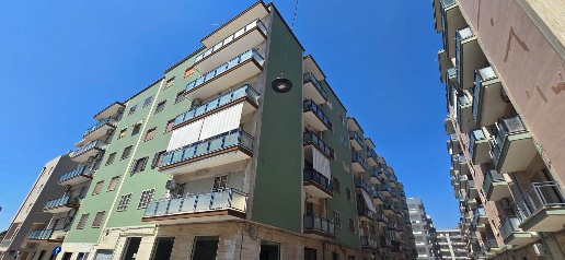 Foto Appartamento in VIA TARANTO, Martina Franca di 120 m² con 4 locali