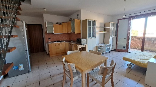 Foto Appartamento a Padova Chiesanuova di 120 m² con 3 locali in affitto