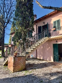 Foto Appartamento a Altopascio Altopascio Centro di 111 m² con 4 locali
