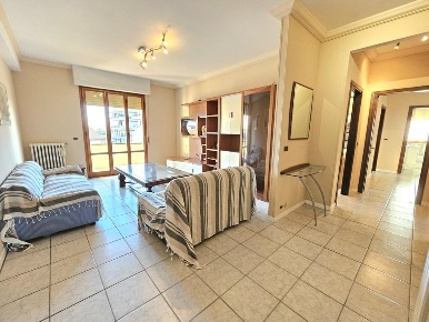 Foto Appartamento a Massa e Cozzile Margine Coperta Traversagna di 100 m²