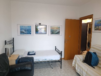 Foto Appartamento in Via Gransci, Paderno Dugnano Semicentro di 15 m²