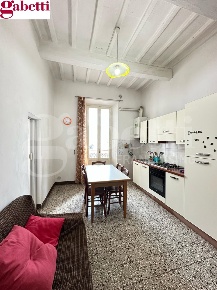 Foto Appartamento a Siena Fuori Porta Camollia di 176 m² con 8 locali