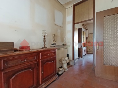 Foto Appartamento in Roma, Arona Centro di 67 m² con 2 locali in vendita