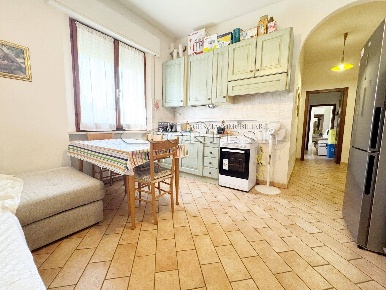 Foto Appartamento a Mondolfo di 70 m² con 4 locali in vendita