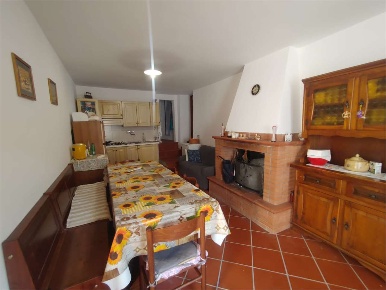 Foto Appartamento a Scheggino di 50 m² con 3 locali in vendita
