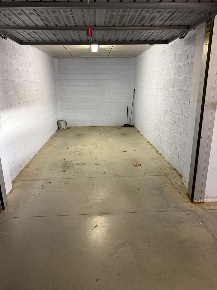 Foto Box in Via Lombardia, Spotorno di 17 m² con 1 locali in vendita