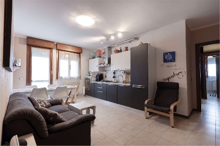 Foto Appartamento a Porto Mantovano di 80 m² con 3 locali in vendita