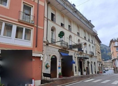 Foto Appartamento in Via Vittorio Emanuele, Recoaro Terme Centro di 238 m²