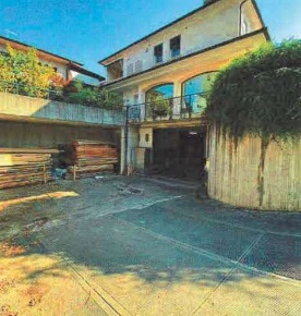 Foto Capannone industriale in Via Santa Teresa, Schiavon di 108 m²