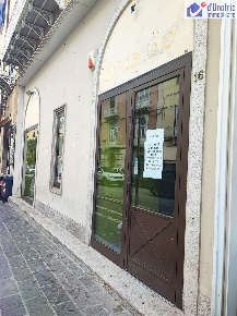 Foto Locale commerciale in CORSO VITTORIO EMANUELE II, Campobasso Centro