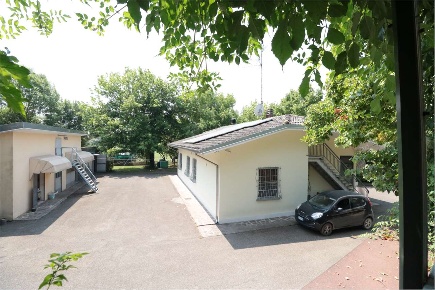 Foto Casa indipendente in Via Bentivoglio 0, Carpi di 373 m² con 4 locali