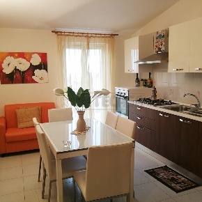 Foto Appartamento in Via Niscemi 146, Caltanissetta Centro di 70 m²