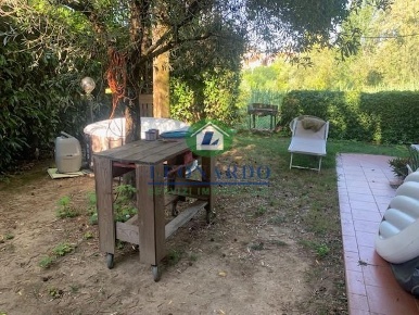 Foto Appartamento a Montecatini-Terme di 65 m² con 3 locali in vendita