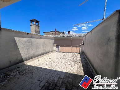 Foto Casa indipendente a Pontecorvo Centro di 66 m² con 3 locali in vendita
