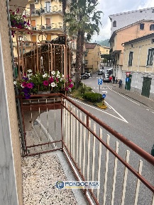 Foto Appartamento in via angelo russomando, Giffoni Valle Piana di 120 m²